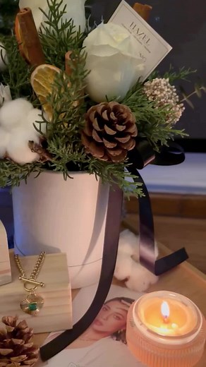 Raw Tribe × Hazel florist Elevate your 🎄 gifting for love ones with Christmas themed florals and a Premium piece of Raw Tribe Jewelry! ✨️ Limited Sets for grabs! Simply DM us at any of our social! or @hazelflorist