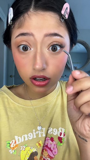 Eyelash Tutorial Using Kiss Falsies and Benefit Mascara