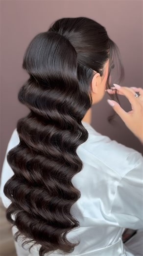 ‎آرزو/مدرس شینیون تخصصی‎ on Instagram‎: "اين آموزش فر رترو سيو كن كه قرار خيلي ازش استفاده كني"‎