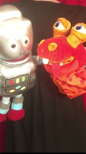 Silly Puppets Robot Meets HABA Dragon Puppet | Toasting Mushrooms 🍄 #fionamarie