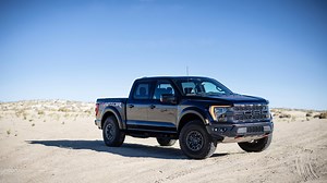 How to Tell the Difference Between Raptor R and Regular Raptor