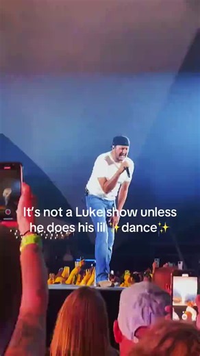 #capcut #lukebryan #lukebryanconcert #lukebryantour #usa