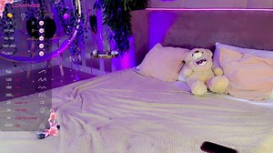 Smiley_mia_ sex chat 25 June 2025