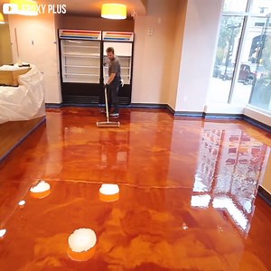 Learn the way to install an epoxy floor which is metallic, very stylish and artistic! Credit Epoxy Plus - Epoxyplus.com | Gaza FM Magazine