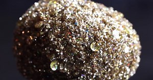 Easter Tutorial On How To Decorate Easter Eggs Using Glitter And Beads