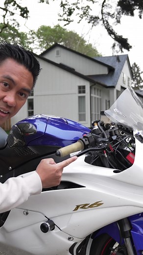 How to Ride a Track Motorcycle