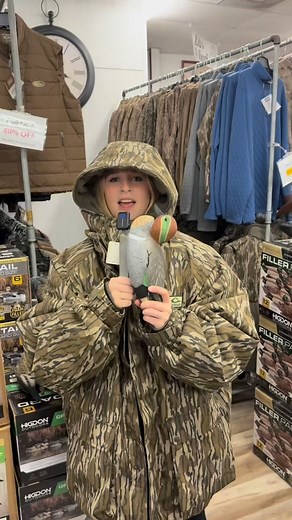 42 reactions · 14 shares | 閭 Mabri and Kylie showing off some DEALS from @drakewaterfowl • • #waterfowlhunting #drakewaterfowl #clothes | Harold Implement Co. -Polaris | Facebook