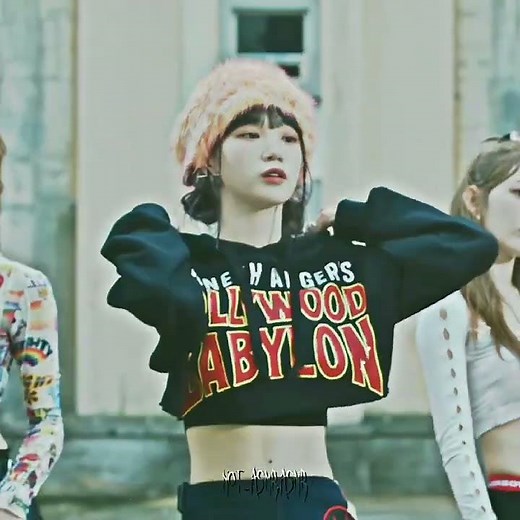 Lesserafim Antifragile edit