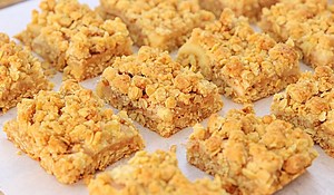 Apple Pie Bars Recipe