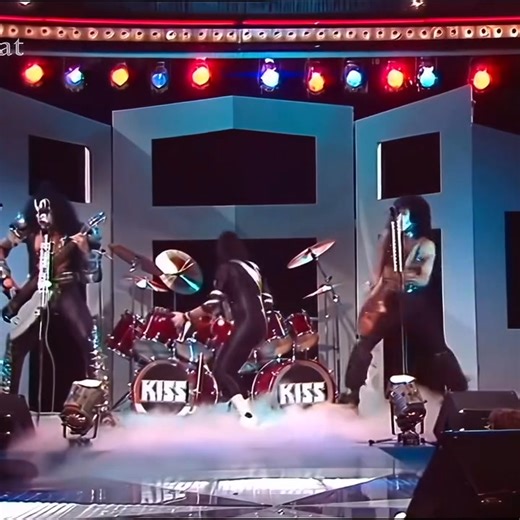 743K views · 28K reactions | Promotional Footage of Kiss performing “I Love It Loud” for German Television  | MONSTERS OF ROCK | Facebook