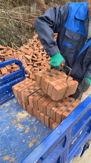 Using a clam for brick layering: A great tool