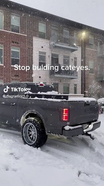 Tired of seeing them, they’re all the same. #ford #f150 #liftedtrucks #truckcommunity #leveledon35s #35s #22x12 #cateye #fyp #iowa