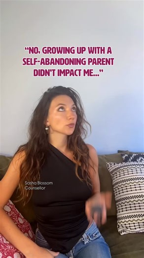 How much do you relate? When a parent chronically abandons their own needs, emotions, and limits, the child grows up learning that self-erasure is normal & connection requires shrinking themselves. When a parent never rests, never asks for help, never Lovningly honours their own needs… the child internalises this: “My needs are unwelcome. Other people matter more” This becomes the blueprint for adulthood. Psychologically, here’s what happens: ✨The child becomes hyper-attuned to others’ emotions 