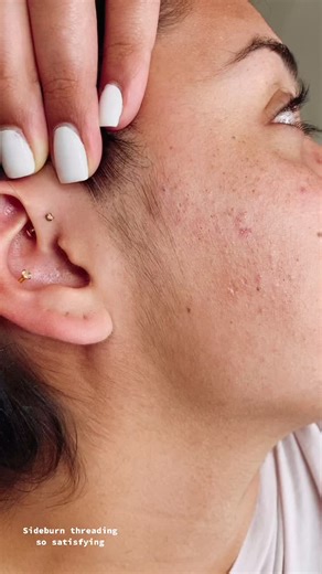 Sideburn Threading: How to Achieve Perfectly Groomed Sideburns