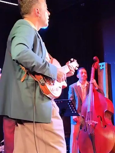 Jumpin' Up with Bones: A Jump Blues Experience