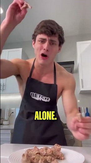 ‪@itsQCP‬ makes his FAVORITE PASTA!!