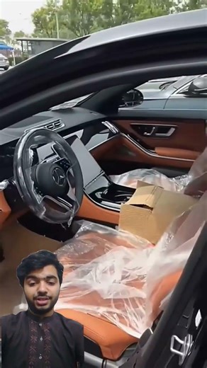 represented a Mercedes brand🥰💕❤️.. #greenscreen #automobile #viral #views #youtubeshorts #trending