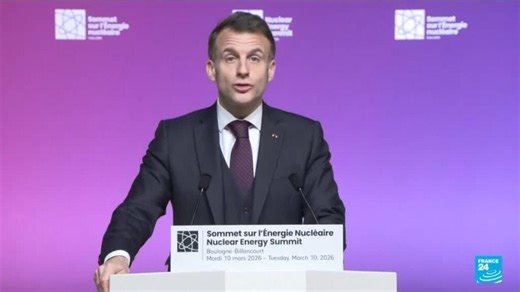 Nucléaire civil : Emmanuel Macron appelle les filières à investir pour relancer le secteur