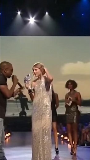 Top 5 Most Embarrassing Celebrity Moments Ever (Caught Live!)