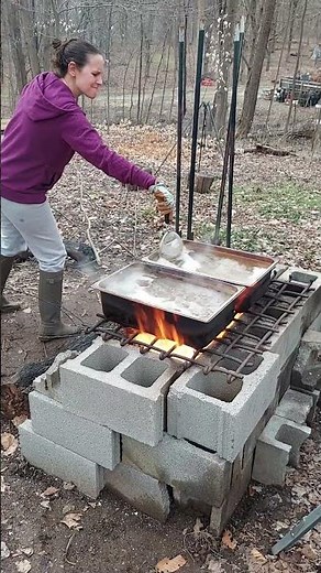 Boiling Maple sap down into syrup. #homestead #syrup #newyork