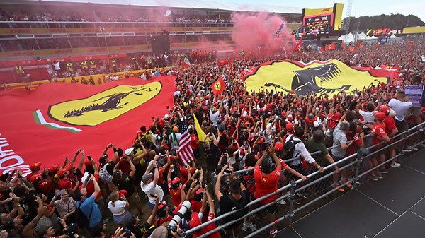 F1 Italie : Ferrari en mission rédemption au coeur de la folie tifosi - RTBF Actus