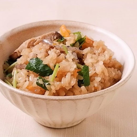炊飯器で作る！モチモチ五目おこわ 作り方・レシピ | クラシル