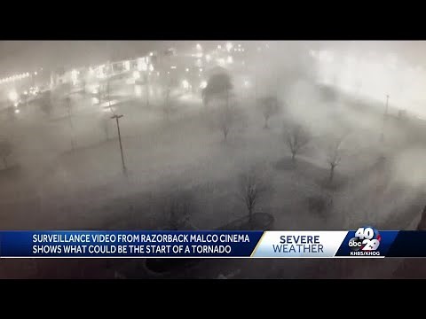 Tornado tears through Springdale, Arkansas