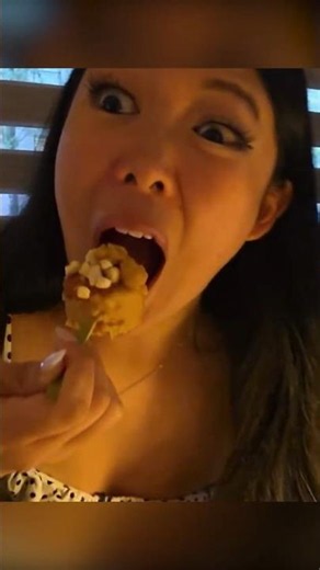 Emily tries to eat like Agent