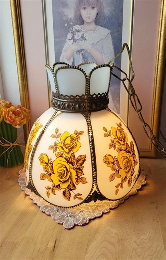 Vintage Swag Light Tiffany Style Lamp Shade Ceiling Fixture Pendant Chandelier Vintage White Panels and Yellow Roses Glass Tulip Lamp - Etsy Canada