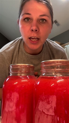 What do you use your canned tomato juice for?? #waterbathcanning #tomato #tomatojuice #homestead