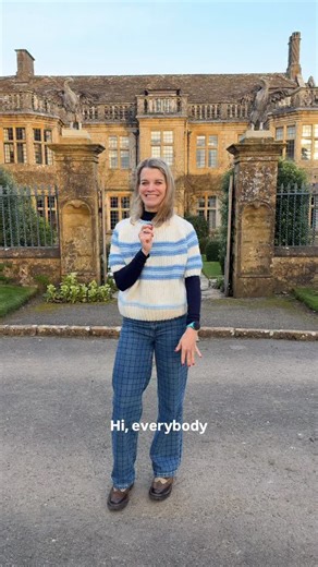 We are coming to the USA!!!! 🇺🇸✨ Luke and I are absolutely thrilled to be heading to Natchez, Mississippi for the Antiques Show Preview Party — and we cannot wait to see you there. All starting 11th March! (And the 10th of March for our @mapperton_estate and @americancountess Patrons) This exclusive evening gives you the rare opportunity to experience the show before it opens to the public. Wander at your leisure, free from the bustle of the next day’s crowd, and discover extraordinary, one-of