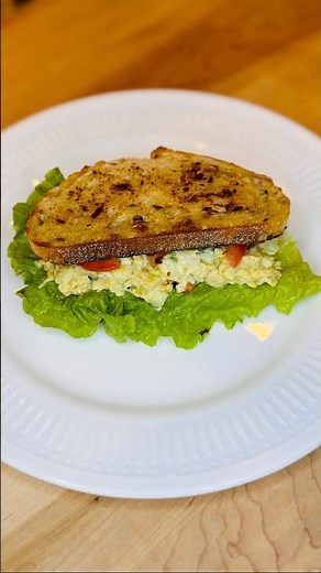 The BEST Vegetarian Sandwich You’ll Ever Make!😋