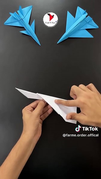 Cómo hacer un caza F-16 de papel