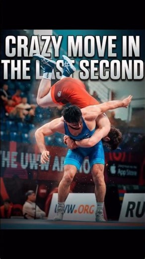 Russian wrestler hit a flying squirrel down 3 points AT THE BUZZER forthe win. | WATCH#вольнаяборьба