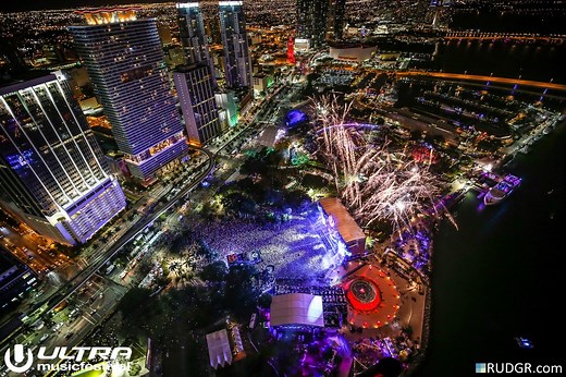 Martin Garrix @ Ultra Music Festival Miami (2015)