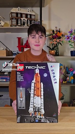 LEGO Technic 42221 : La Fusée SLS NASA Artemis 🚀