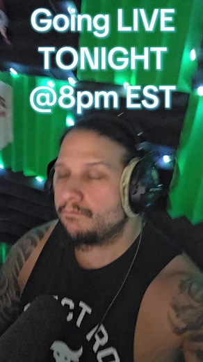 THAT'S RIGHT! We're going LIVE tonight at 8pm EST! Make sure I be there as I will NOT be going LIVE tomorrow night! See you then!!! #voiceactor #narrator #BookTok #LIVE