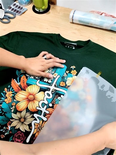 💡Got an idea for a custom tee? Let Ink and Thread Design Studio turn it into reality! We offer DTF printing that delivers top-quality prints every time! 👕🎉 🔥 Custom tees for every occasion birthdays, parties, or just to express your unique style! 👀 DM us now to get started! ‼️NO MINIMUM ORDER‼️ #InkAndThread #CustomTee #DTFPrinting #TshirtPrinting #PersonalizedFashion #supplier #kuchingsarawak