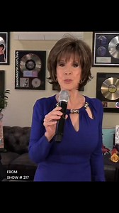 🎶 You give your hand to me, and then, you say goodbye And I can hardly speak My heart is beating so And anyone can tell You think you know me well But you don't know me 🥹💔 | Deana Martin