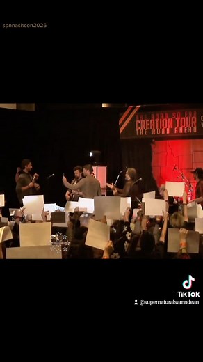 #Spnnashcon2025 Jared and Jensen arriving for the last Convention of the Year 🤩🥳 #Spnfamily holding up signs for Jensen #savecountdown 🫶 #jensenackles #jaredpadalecki #supernatural #spnnash2025 #supernaturalsamndean 💖 Filmed by @supernaturalsamndean 🎥 Follow for more Con Moments from Nashville 🙏 @Supernaturalsamndean 💖 | Jardii Bj