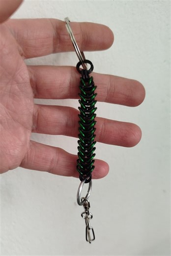 Black Green Chainmail Keychain – Box Weave Aluminum Keyring – Handmade Chainmaille Keyring – Viking Style Keychain