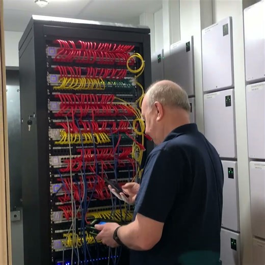 Hallbeck IT intro AR.1.1