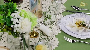 Hioasis 100pcs White Silver Plastic Plates - 10.25" Dinner Plates Disposable, Heavy -duty, Classy and Elegant for Thanksgiving