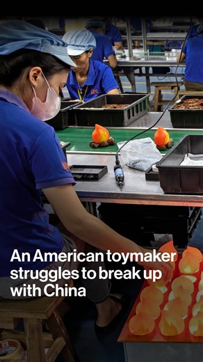 Trump’s tariff war is forcing one US toy company to rebuild supply chains from the ground up in Vietnam. The Big Take Asia podcast follows the company’s journey to quit China, and the struggles they face along the way https://trib.al/E8lNpYT | Bloomberg