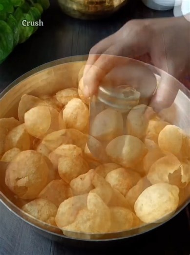 Gol Gappa Crunchy Chaat Recipe: Easy Street-Style Golgappa