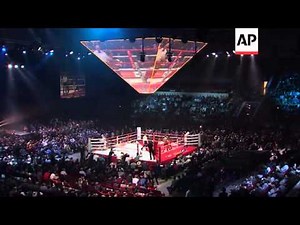 Hollywood actor Mickey Rourke wins exhibition boxing bout