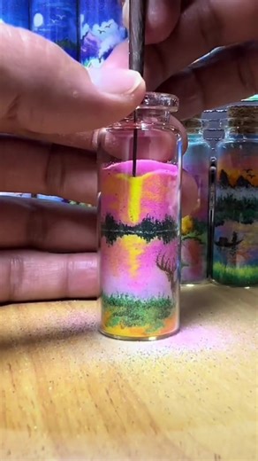 Handmade sand bottle painting 🦌 Create a unique miniature world only for you. Patience creativity = this amazing little artwork Who wants one of these? Drop a comment 👇#sandart #bottlearte #handmadeart #satisfyingvideo #calming