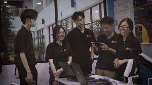 Brainwave Bazaar: A Showcase of Innovation Catch the highlights of this two-day event, where Raffles University's Faculty of AI and Robotics students unveiled cutting-edge AI and data science projects, inspiring the future of technology! Learn more: https://raffles-university.edu.my/fair-brainwave-bazaar-a-glimpse-into-the-ai-and-robotics/ #StudyAtRaffles #StudyAtRafflesUniversity #StudyAtRU #RafflesUniversity #RUMediniCampus #RUMalaysia | Raffles University | Facebook