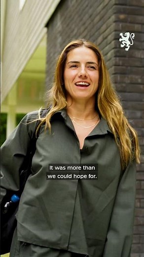 Our newly-wed bride 😍💍 #NothingLikeOranje #YoureInvited