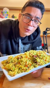 Fluffy, fragrant, and full of soul—this Middle Eastern pilaf brings comfort in every bite. 🌾✨ #middleeastfood #ricerecipes #pilaf #easyrecipesathome #cookingwithlove❤️ | Hashmi cuisine